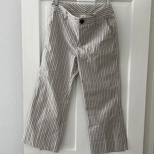 Adorable Cabi pant! Cream color and grayish pinstriped crop pant. Size 4